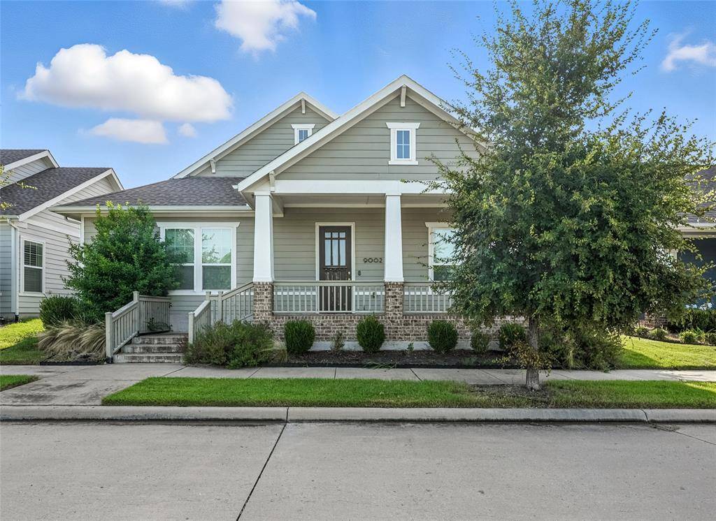 9002 Habersham Drive, Rowlett, TX 75089