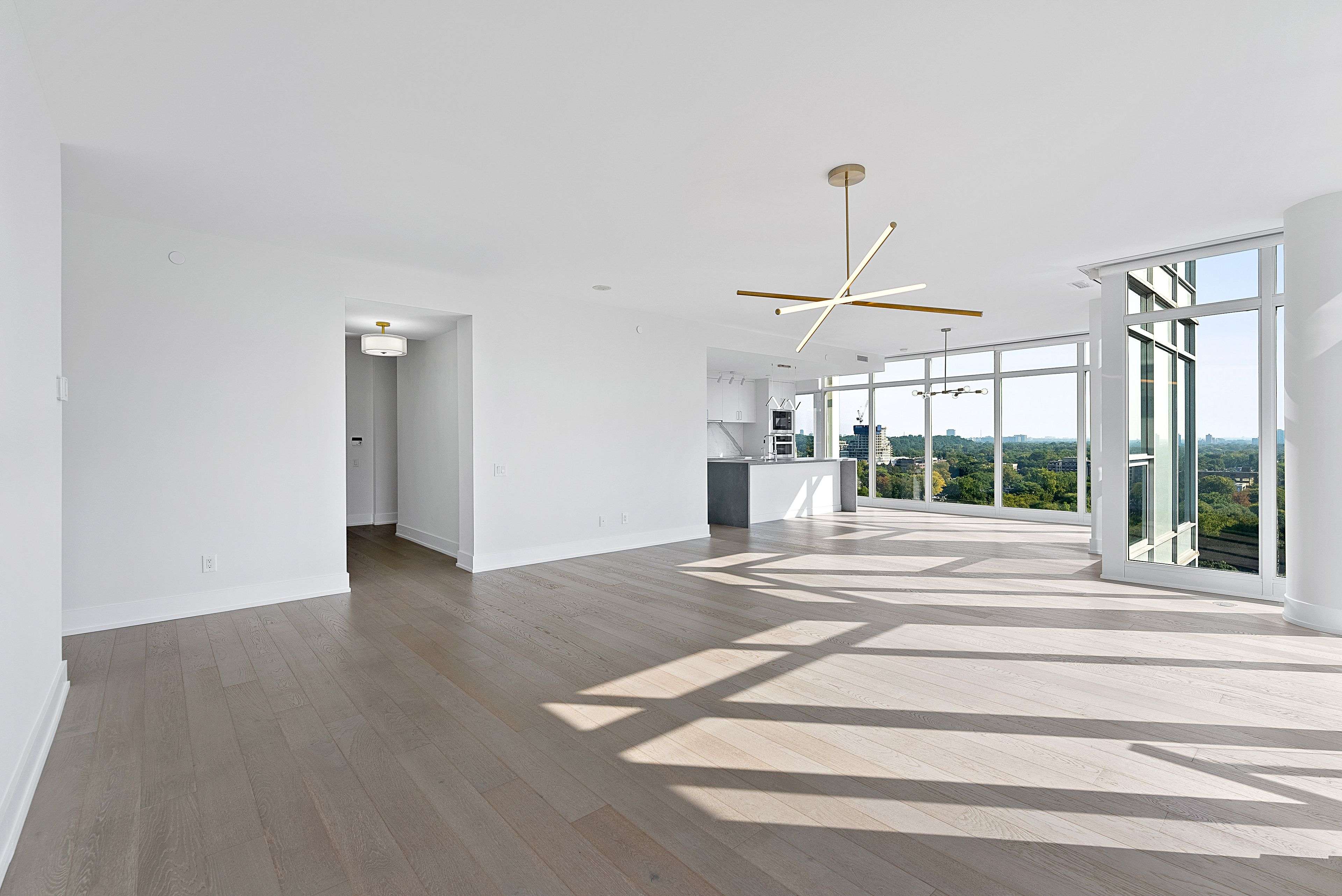 Toronto C02, ON M5R 0A4,170 Avenue RD #1509