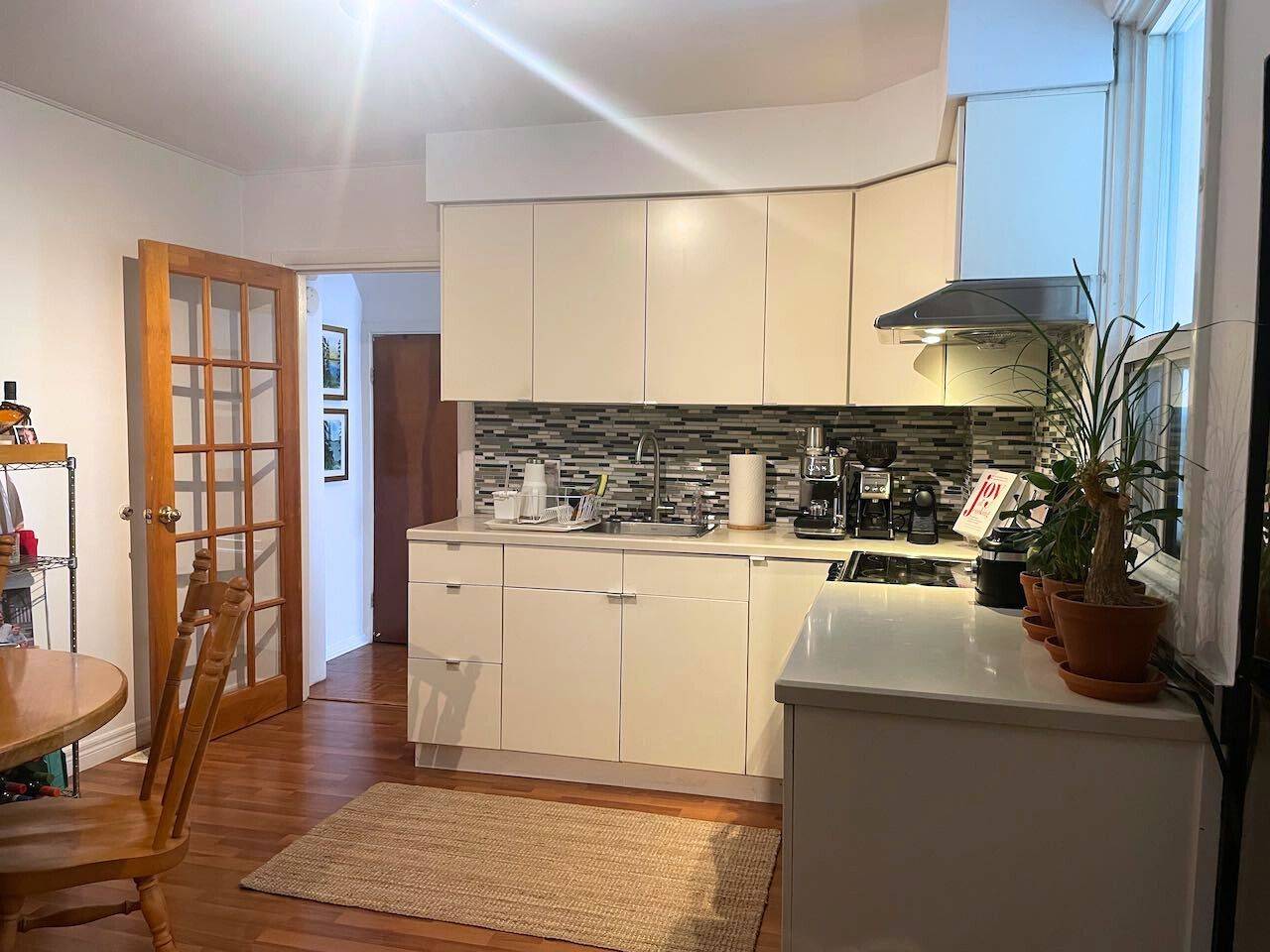 Toronto C01, ON M6K 2S5,46 St. Clarens AVE #Main