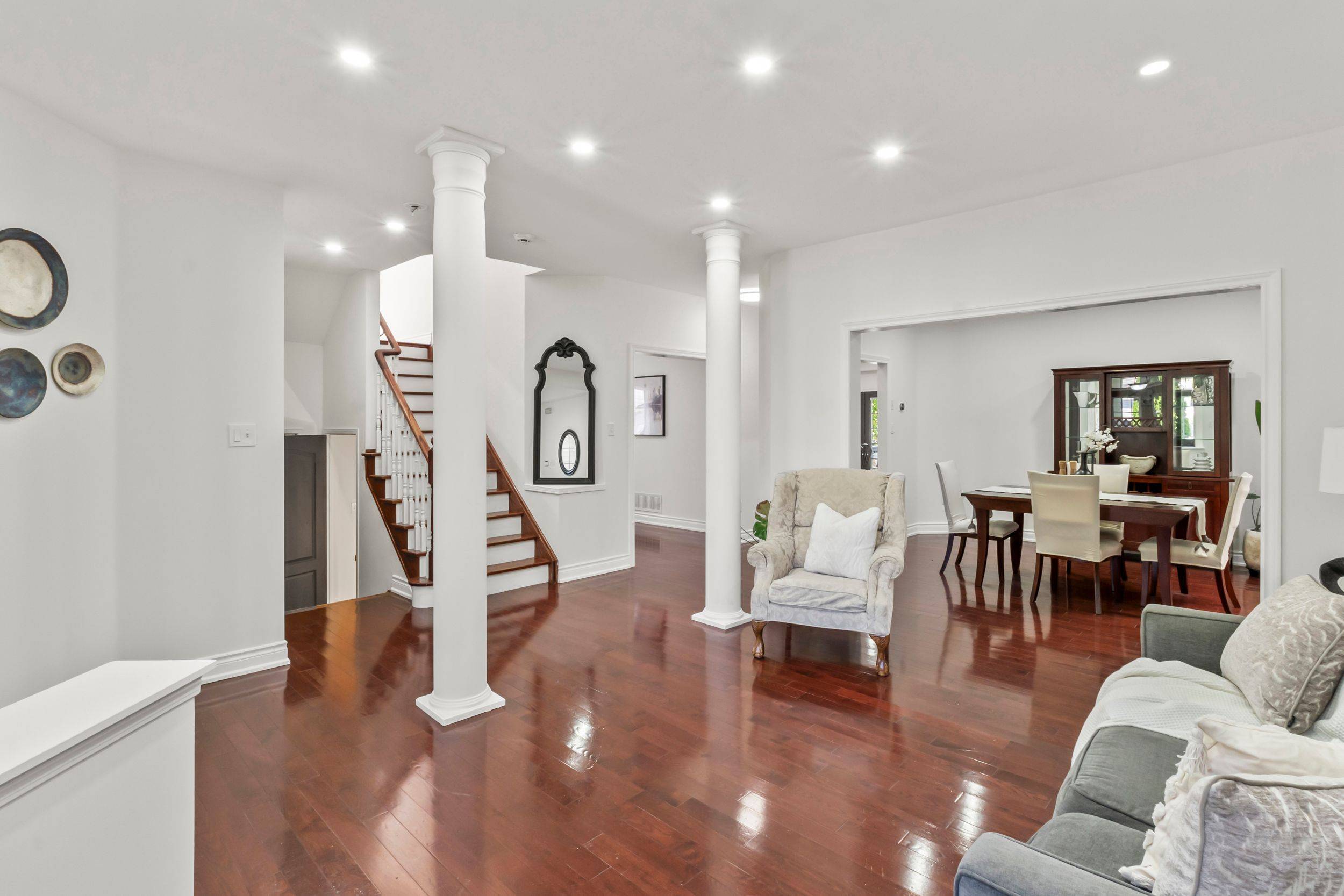 Oshawa, ON L1K 2Y6,1305 Aldergrove DR