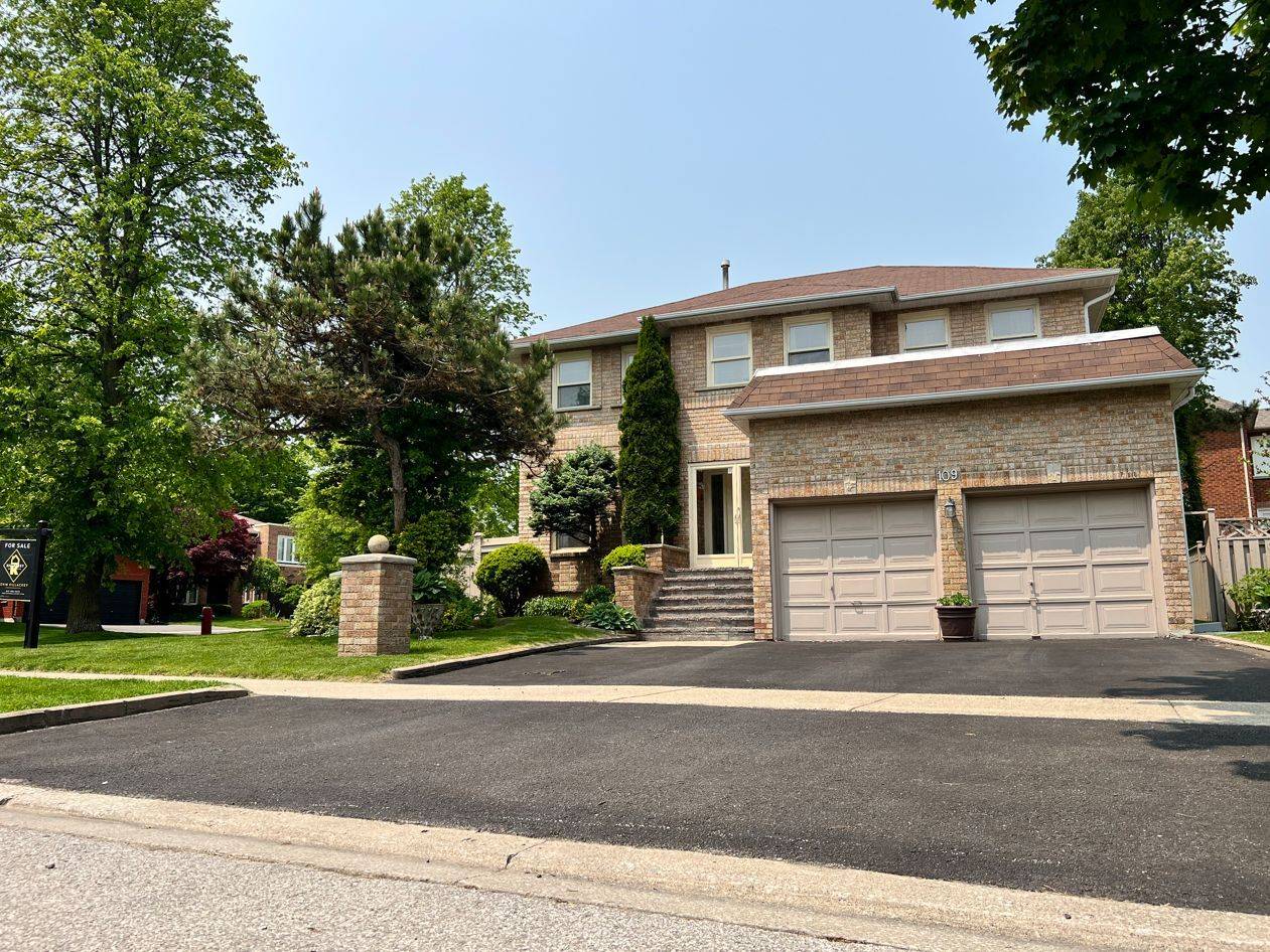 Richmond Hill, ON L4C 9E9,109 Topham CRES