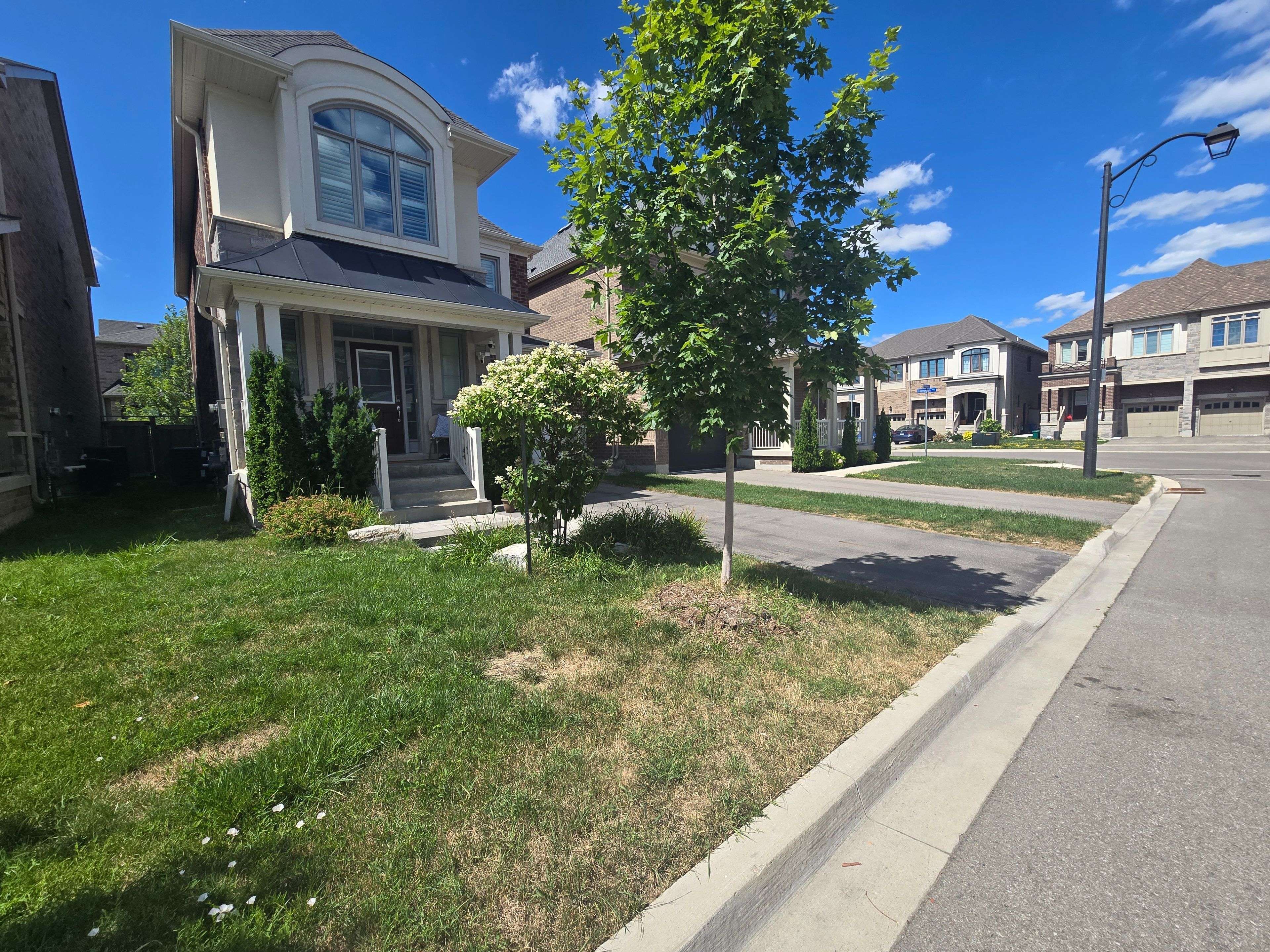 Milton, ON L9E 1J6,451 Ramsey PL