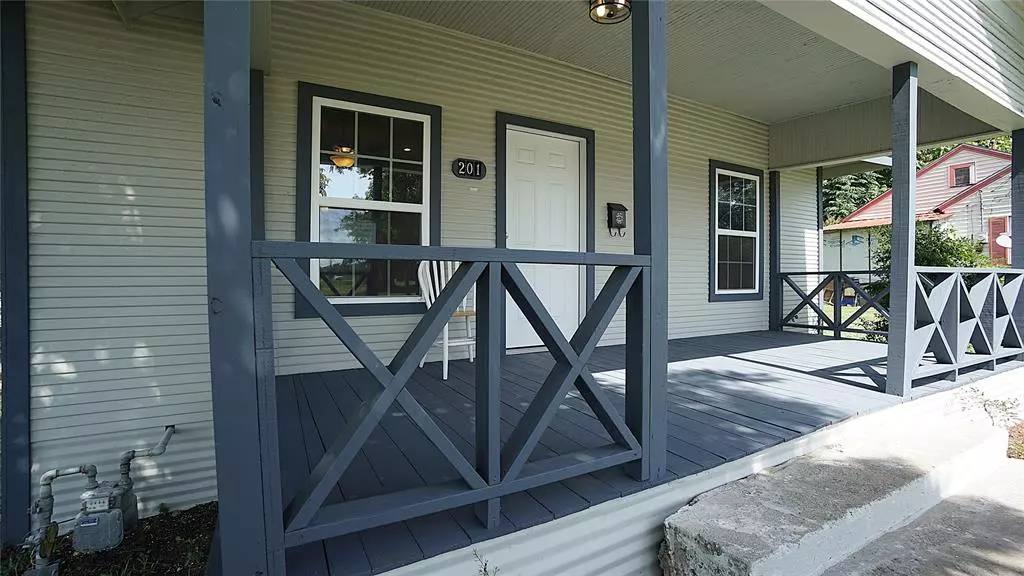 Honey Grove, TX 75446,201 4th Street