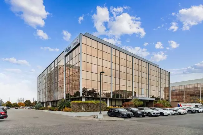 Markham, ON L3R 6G2,7030 Woodbine AVE #700