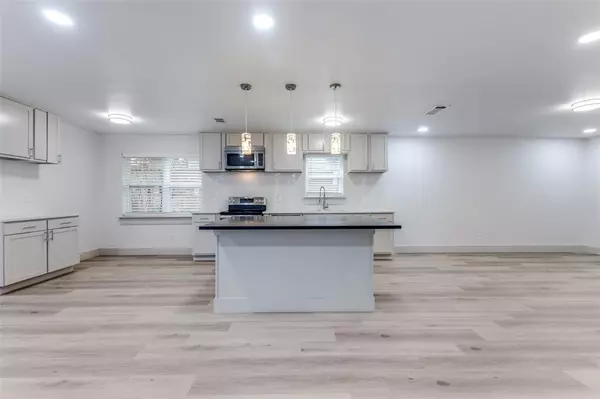 2426 Greenhill Drive, Mesquite, TX 75150