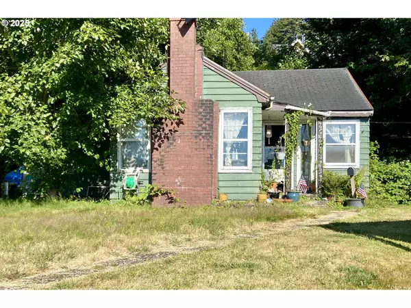 3535 HARRISON AVE, Astoria, OR 97103