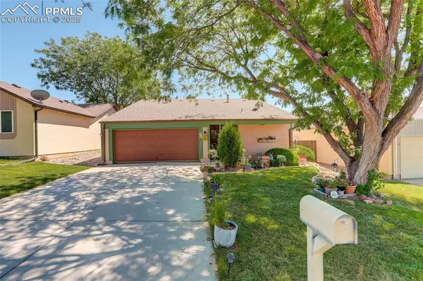 Pueblo, CO 81001,27 Terrace DR