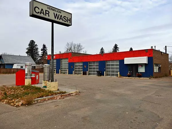 5216 50 AVE, Vermilion, AB T9X 1N8