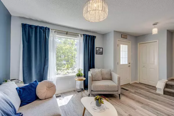 Airdrie, AB T4B 0K7,2384 Sagewood Gate Southwest #1101