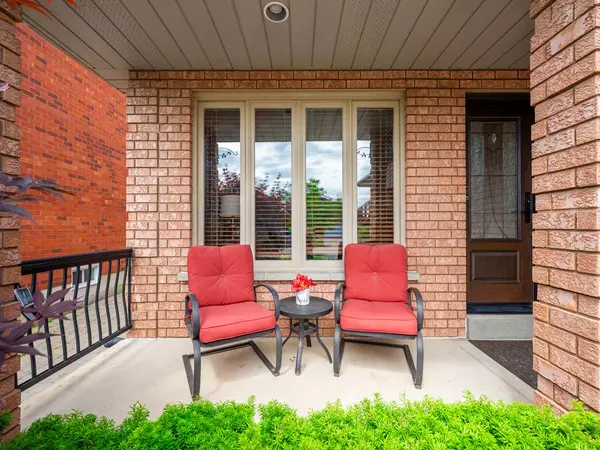 Vaughan, ON L4L 8S2,129 View North CT
