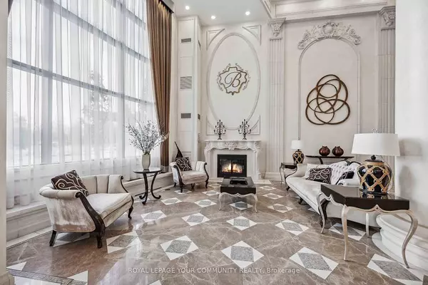 Vaughan, ON L6A 0J9,9245 Jane ST #806