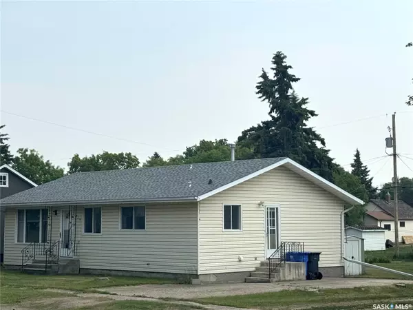 215 1st AVENUE W, Hafford, SK S0J 1A0