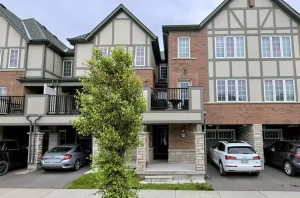 296 Sarah Cline DR, Oakville, ON L6M 0V7