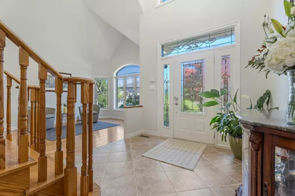 Hamilton, ON L8G 4Y1,22 Shadeland CRES