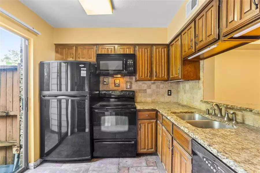 879 Dublin Drive #1, Richardson, TX 75080