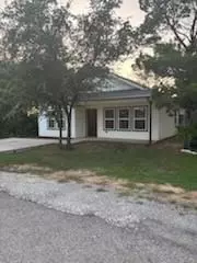 920 Arkansas River Drive, Granbury, TX 76048