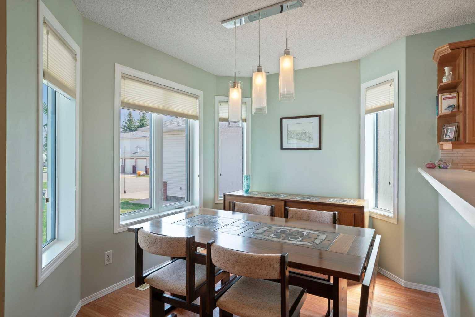 Calgary, AB T3L1Y6,79 Scenic GDNS NW
