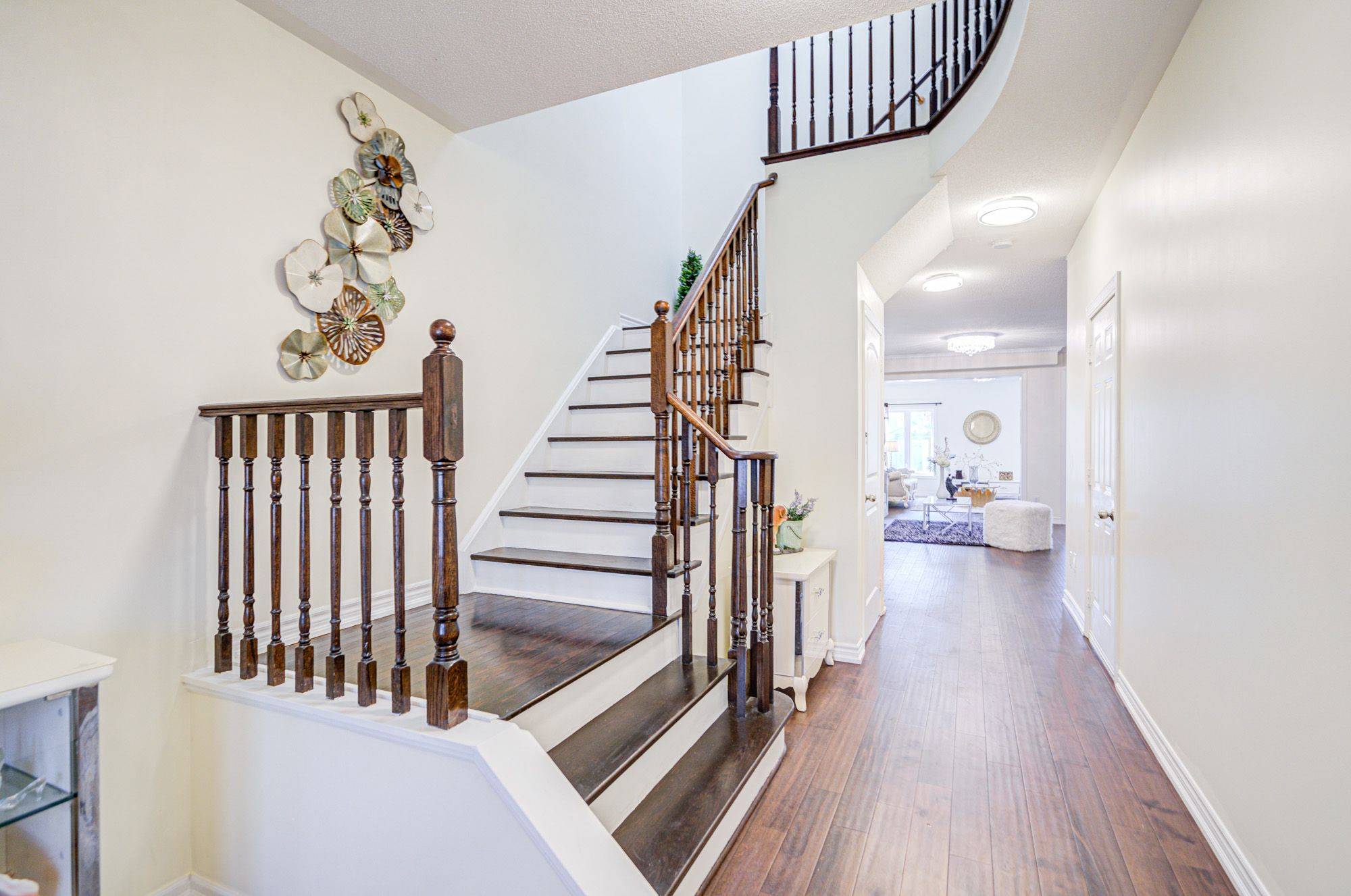 Markham, ON L3R 1J9,265 Helen AVE