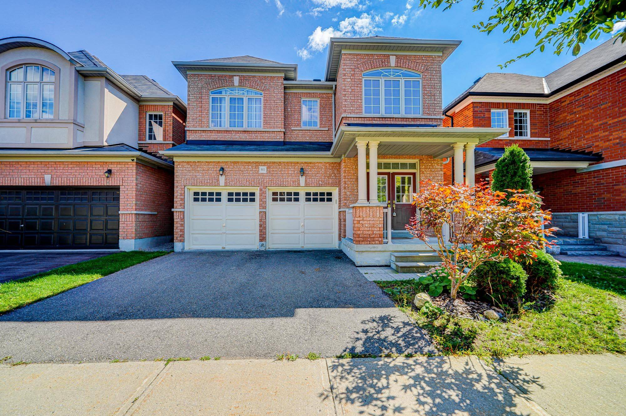 81 Estrella CRES, Richmond Hill, ON L4E 0S3