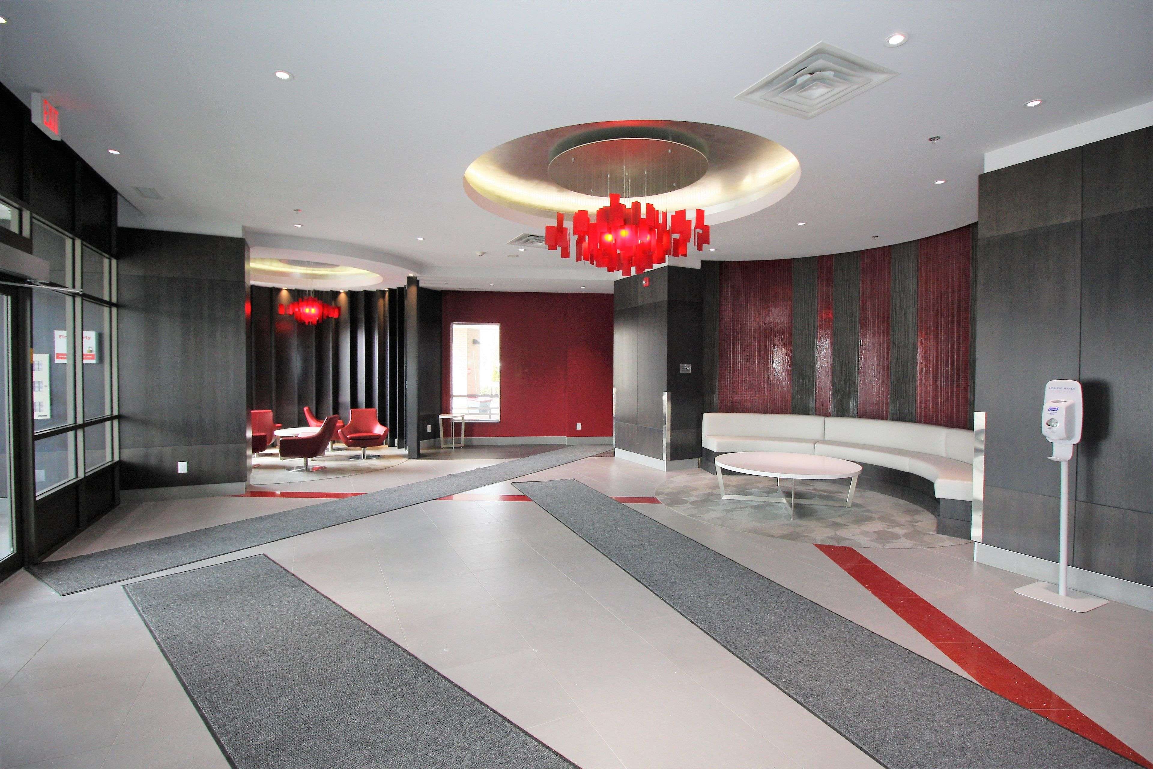 Markham, ON L6C 0C4,540 Bur Oak AVE #506