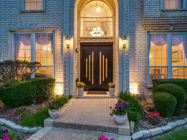 Coppell, TX 75019,695 Hollow Circle