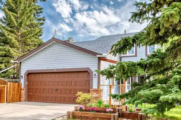 75 Hawkley Valley RD NW, Calgary, AB T3G 3B2