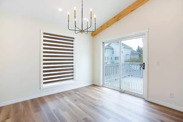 Calgary, AB T3M 1B2,953 Cranston DR SE