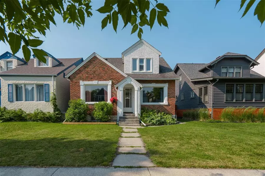 20 Bannerman AVE, Winnipeg, MB R2W 0S8