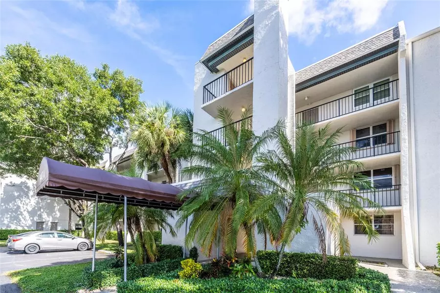 9440 Bldg A Poinciana Pl #211, Davie, FL 33324