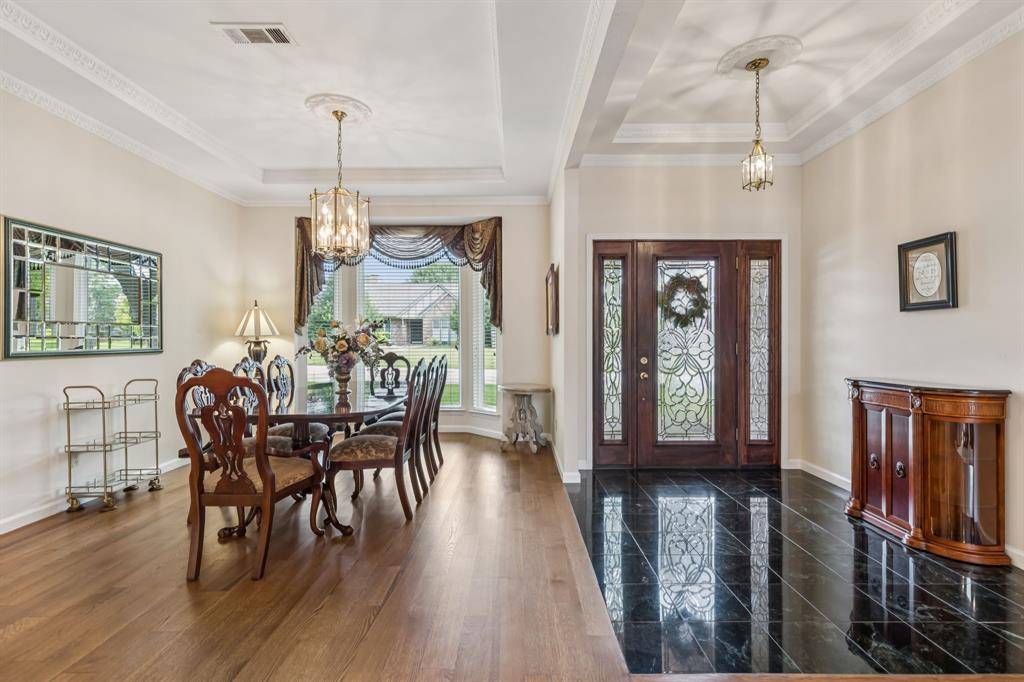 Dallas, TX 75243,9620 Vista Oaks Drive