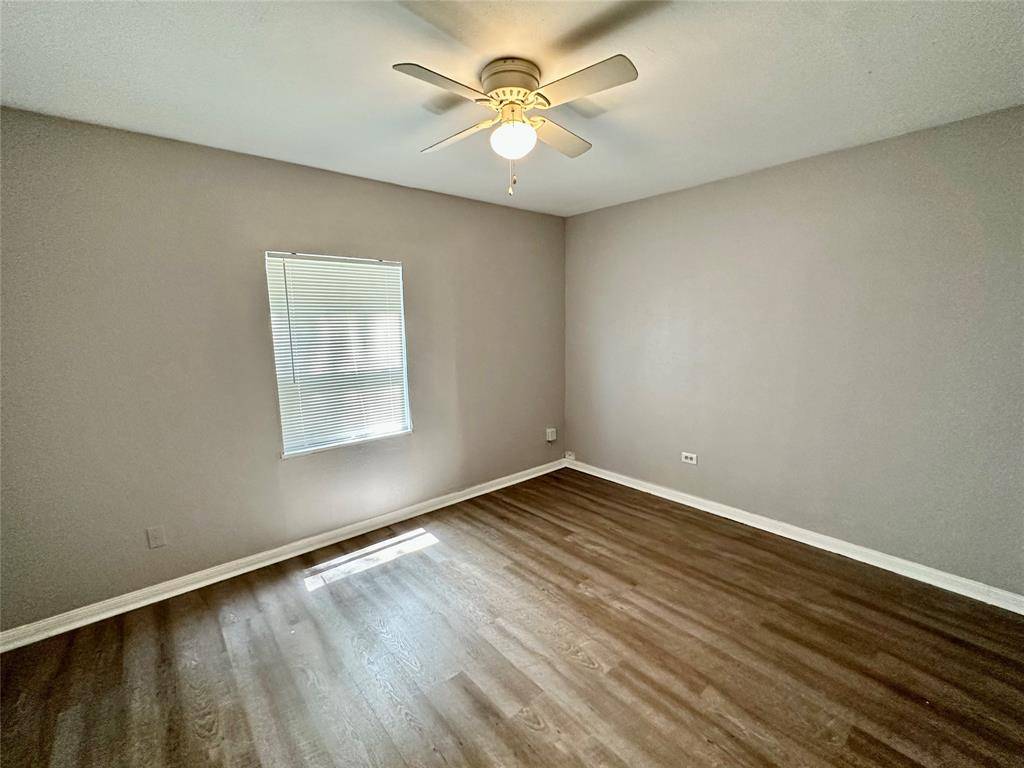 Waco, TX 76708,1821 Live Oak Avenue