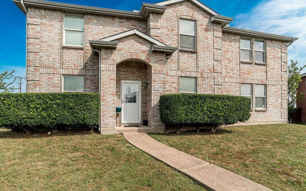 Lancaster, TX 75134,1255 April Showers Lane