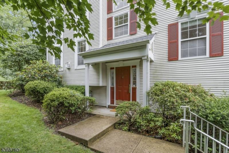 81 Constitution Way condo, Bernards Twp., NJ 07920