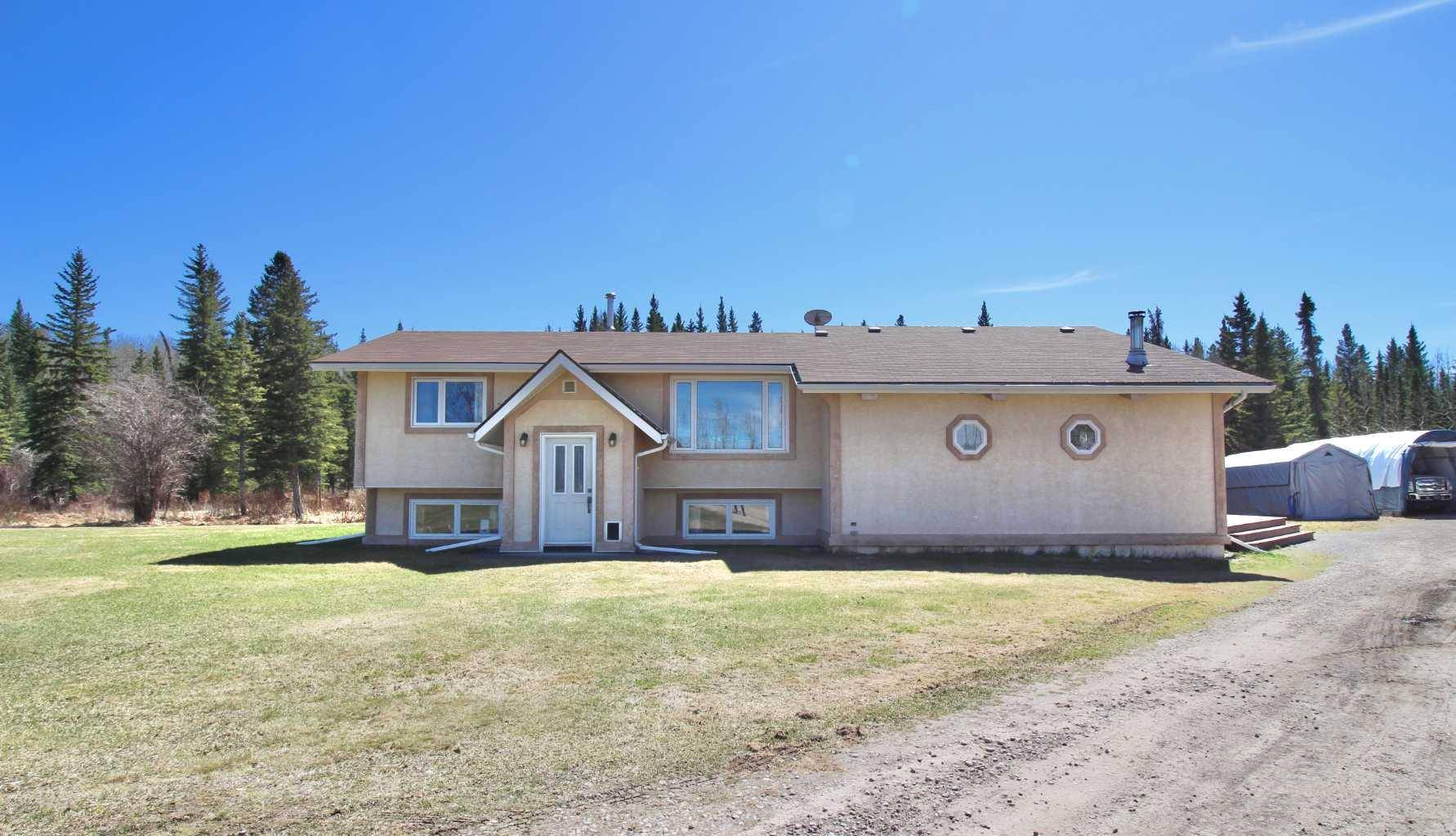 Hinton, AB T7V1H3,779 Makenny ST