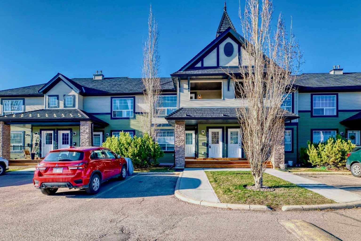 Airdrie, AB T4B 3H5,140 Sagewood BLVD SW #406