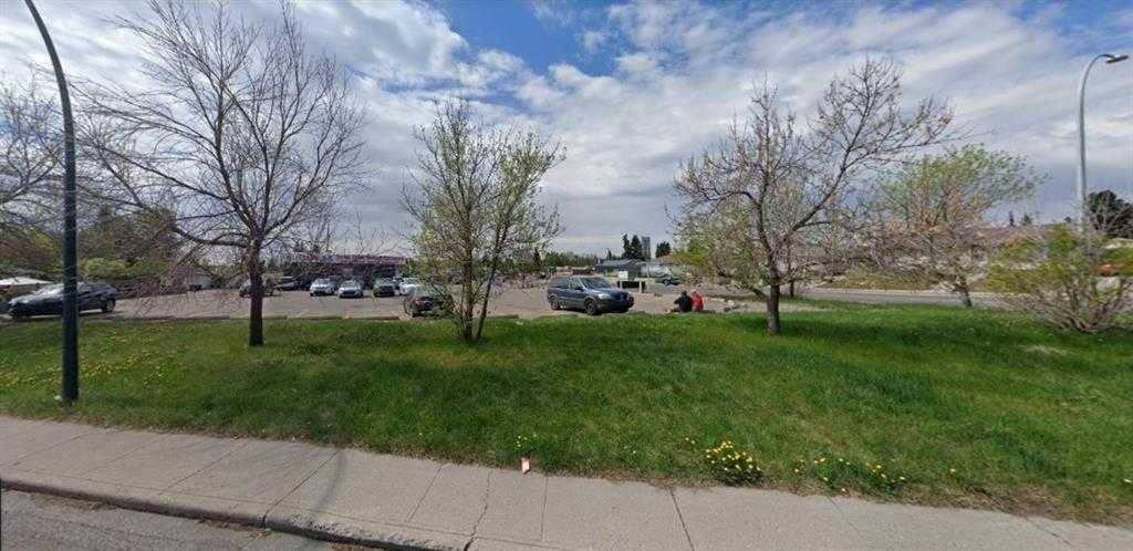 Calgary, AB T2K0S8,5024 Centre ST Northeast