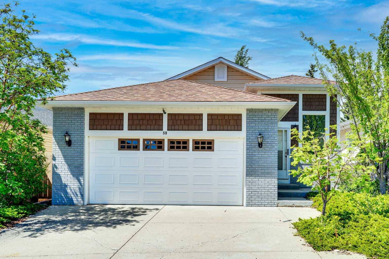 80 Scanlon PL Northwest, Calgary, AB T2W 6A7