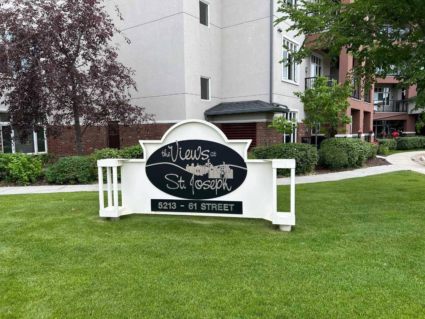 Red Deer, AB T4N 6N5,5213 61 ST #109