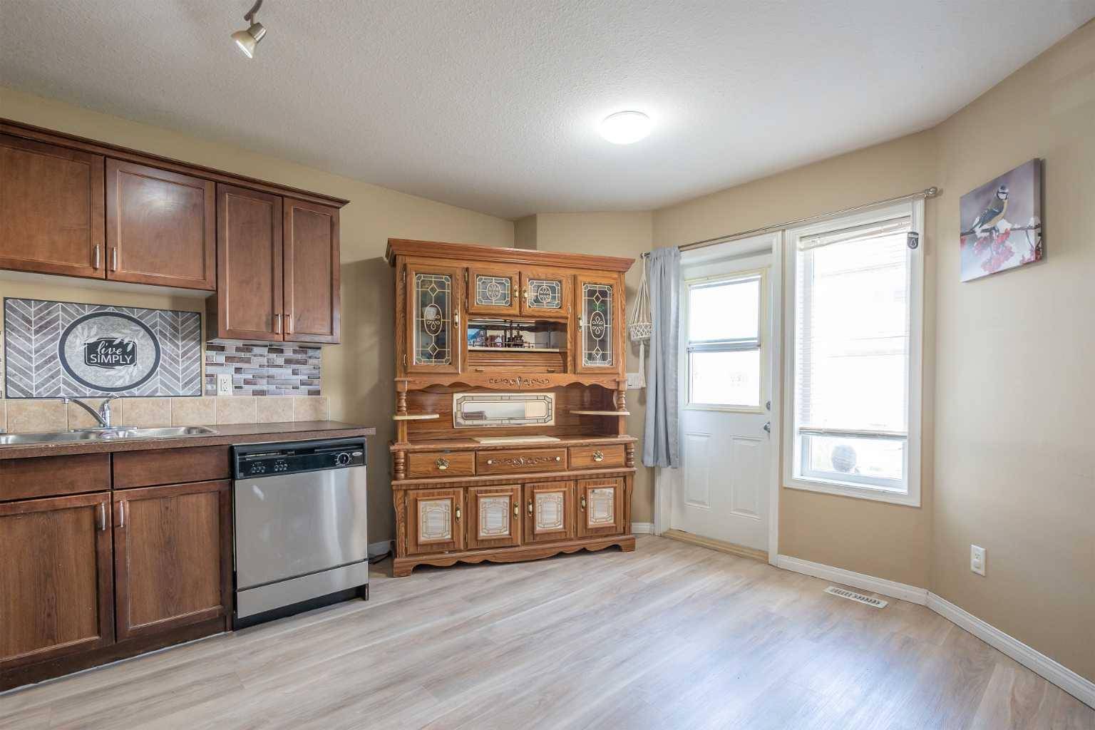 Grande Prairie, AB T8V8H2,10150 121 AVE #317