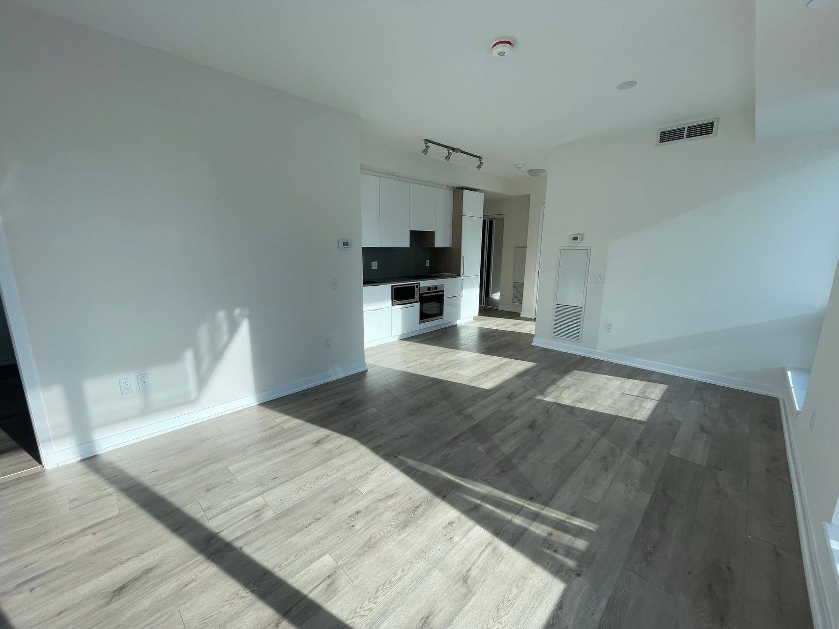 Toronto C08, ON M5E 0E3,28 Freeland ST #2304