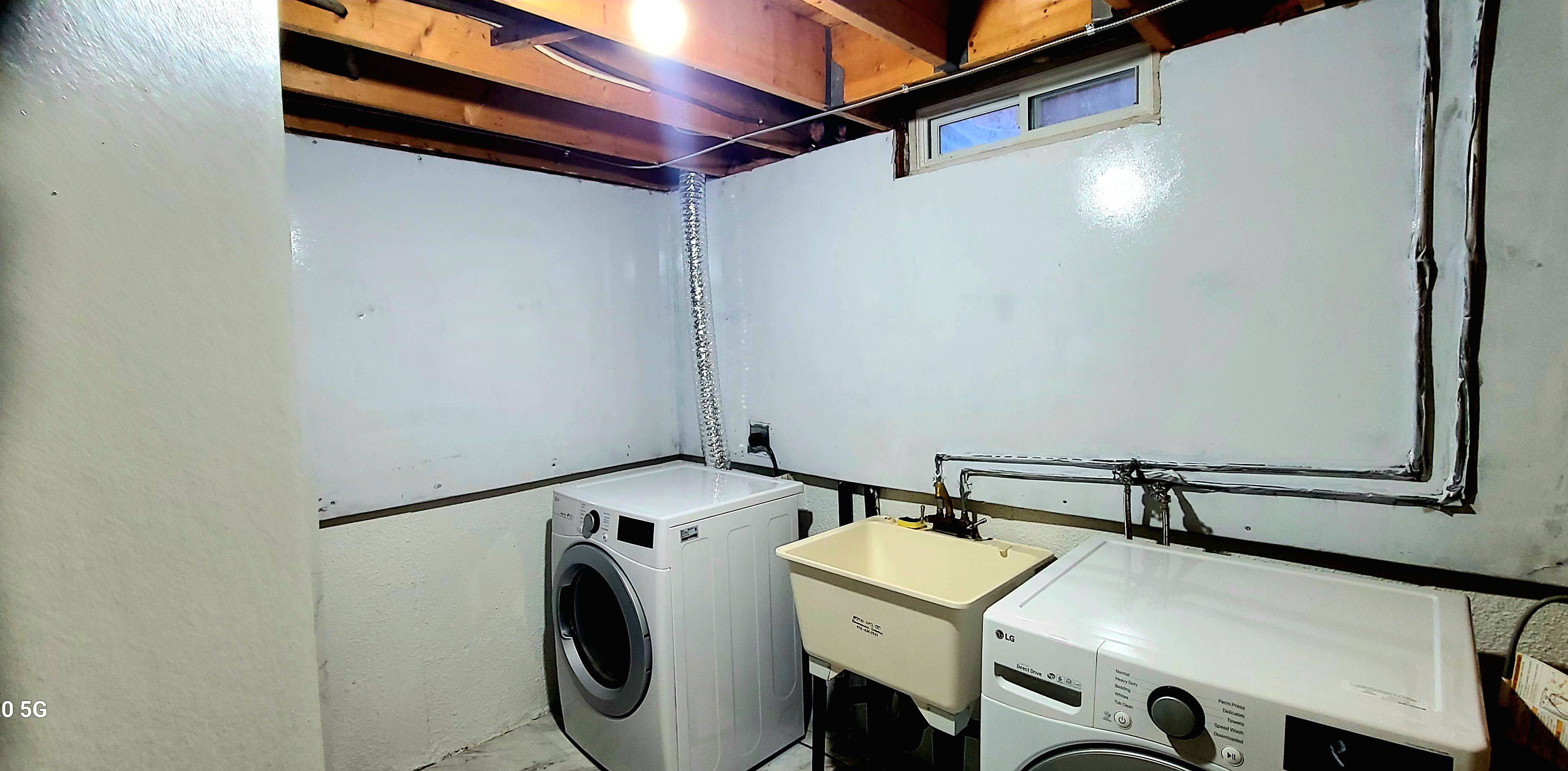 42 Antibes DR, Toronto C07, ON M2R 3K4