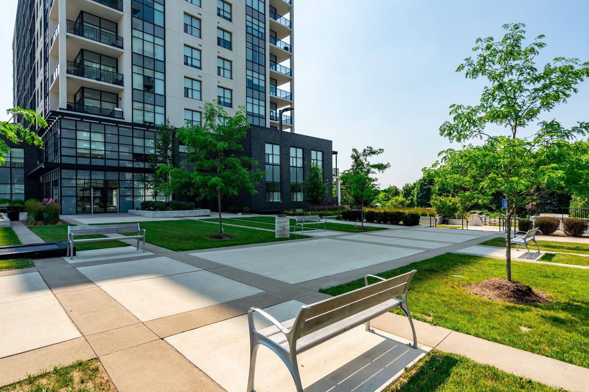 Guelph, ON N1L 0P4,1878 Gordon ST #814