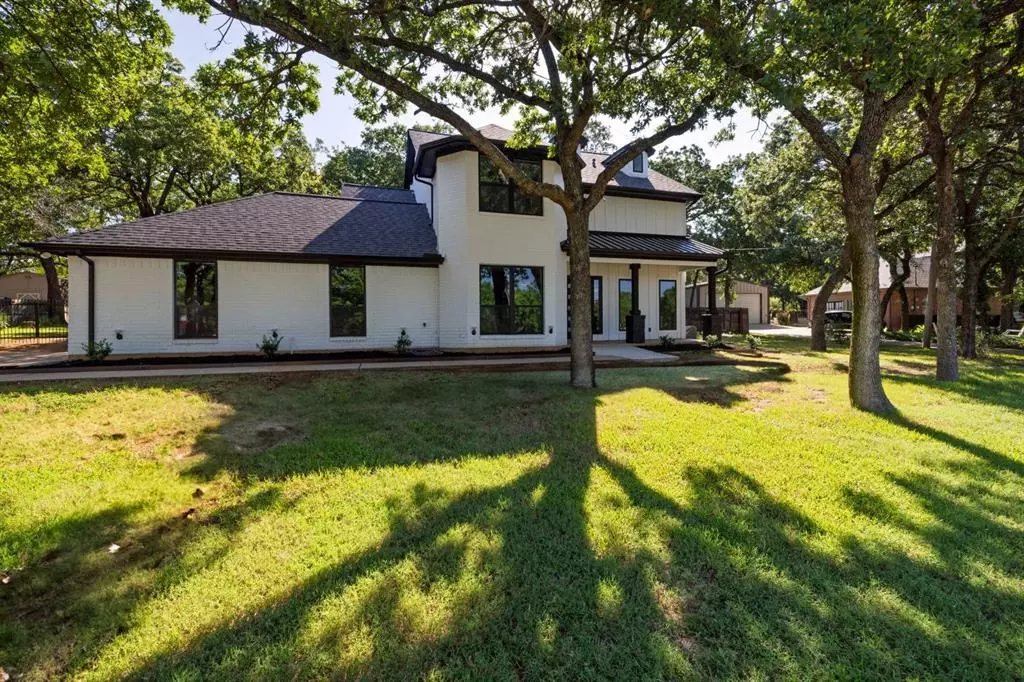 Burleson, TX 76028,2333 Trail Tree Court