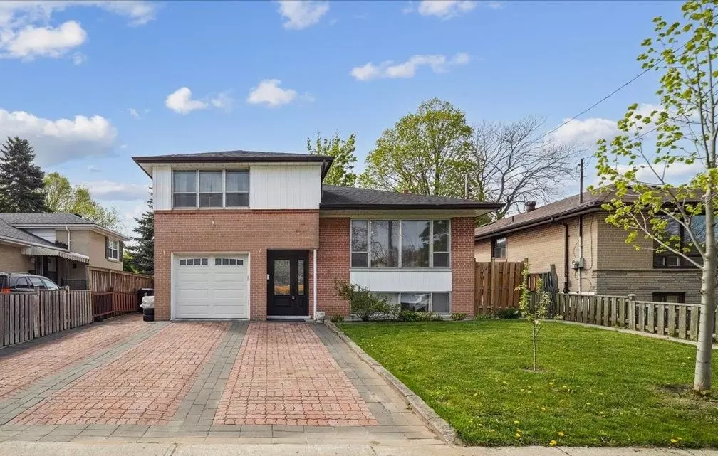 Toronto E10, ON M1E 3G8,6 Dubarry AVE