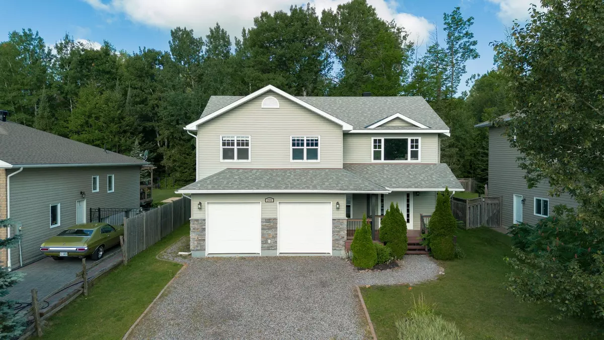 Callander, ON P0H 1H0,293 Osprey CRES