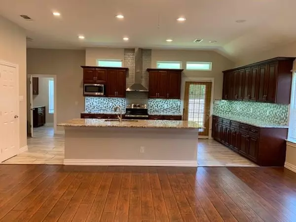 Garland, TX 75043,5330 Oceanport Drive