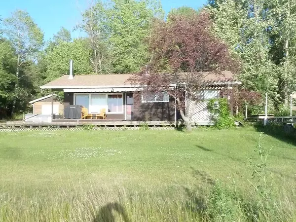 Plamondon, AB T0A2T0,15538 Old TRL #257