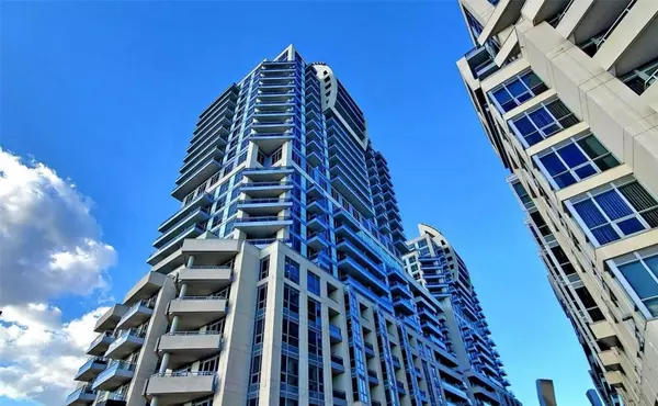 9201 yonge ST #2105, Richmond Hill, ON L4C 1H9
