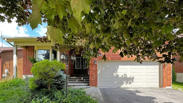 189 Harrison DR, Newmarket, ON L3Y 6H8