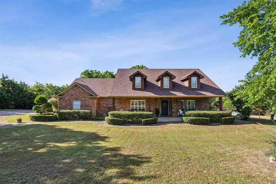 7968 Fm 121, Van Alstyne, TX 75495